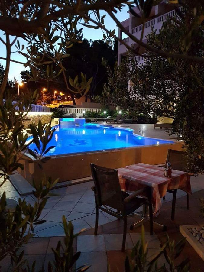 Hotel Villa Dzamonja Μπολ Εξωτερικό φωτογραφία